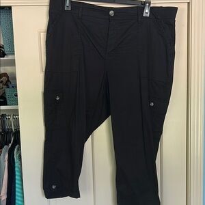 Lee Black Capri Pants Relaxed Fit
